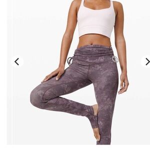 Lululemon hug your core reversible leggings yoga Pilates barre
